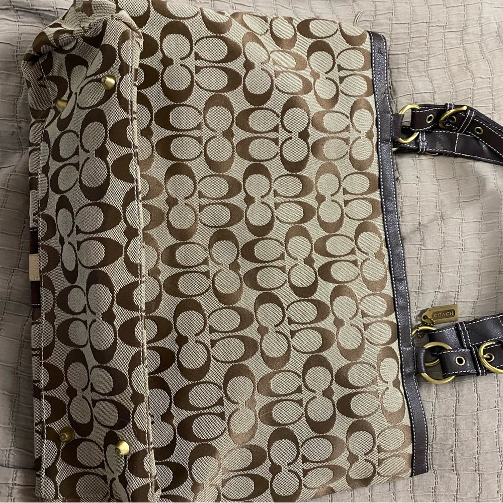 Coach bag , great condition inside and out , wear on the straps,